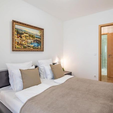 Homey Apartment With Ac And Balcony Budapeste Exterior foto