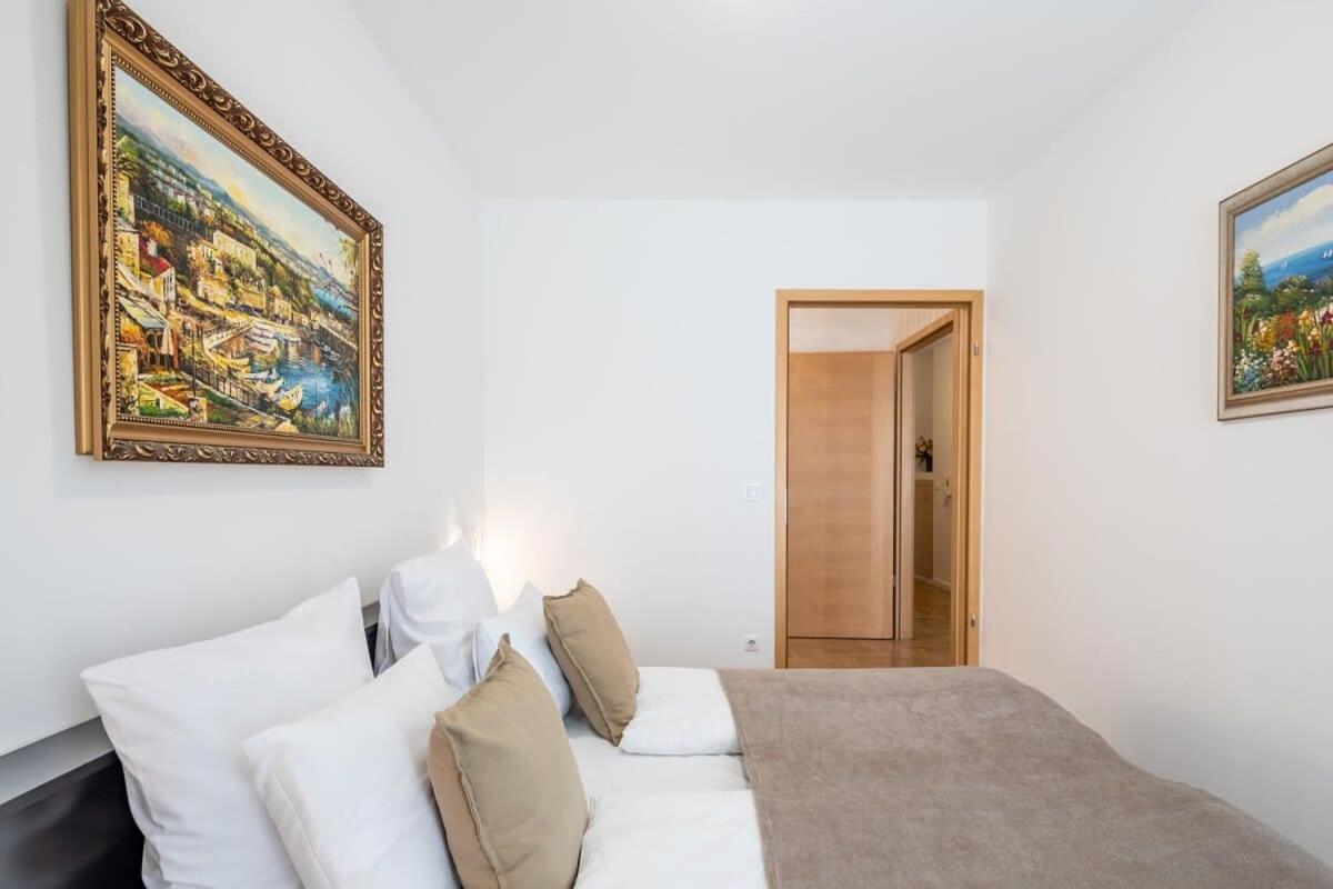 Homey Apartment With Ac And Balcony Budapeste Exterior foto