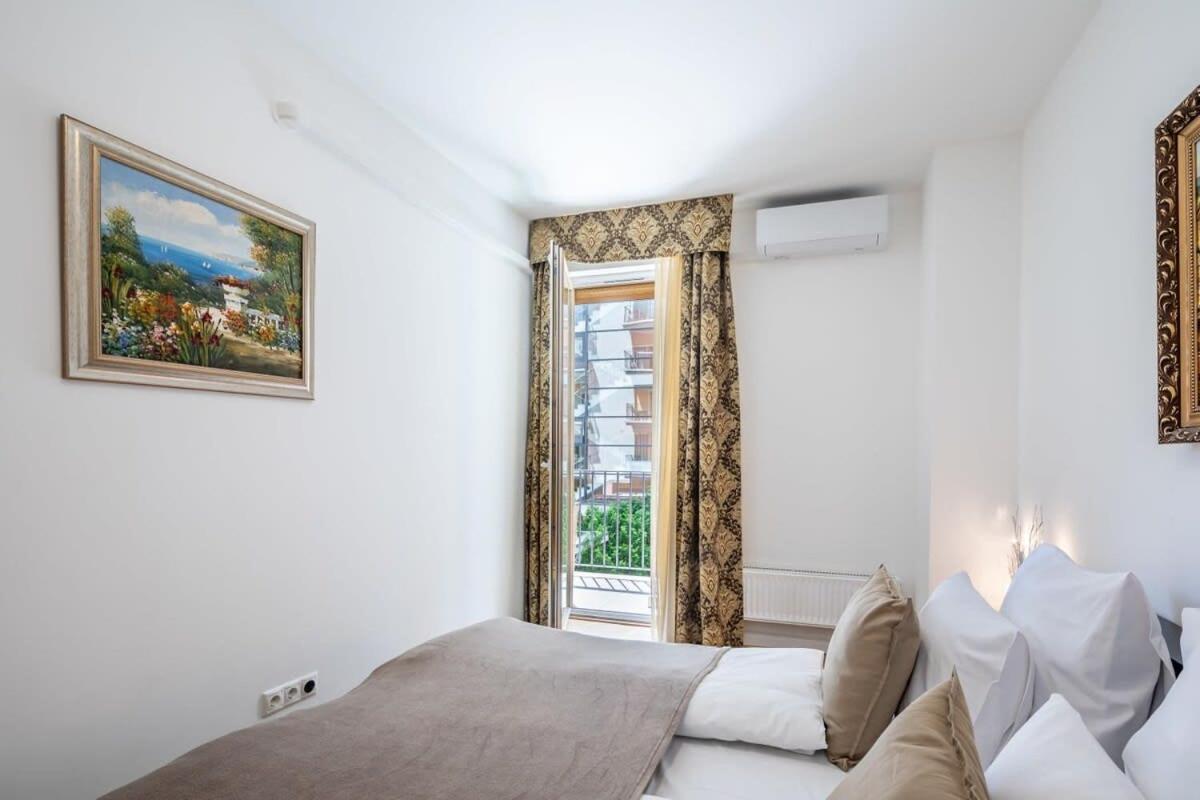 Homey Apartment With Ac And Balcony Budapeste Exterior foto